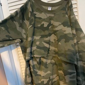 Camouflage nursing crew neck sweatshirt maternity